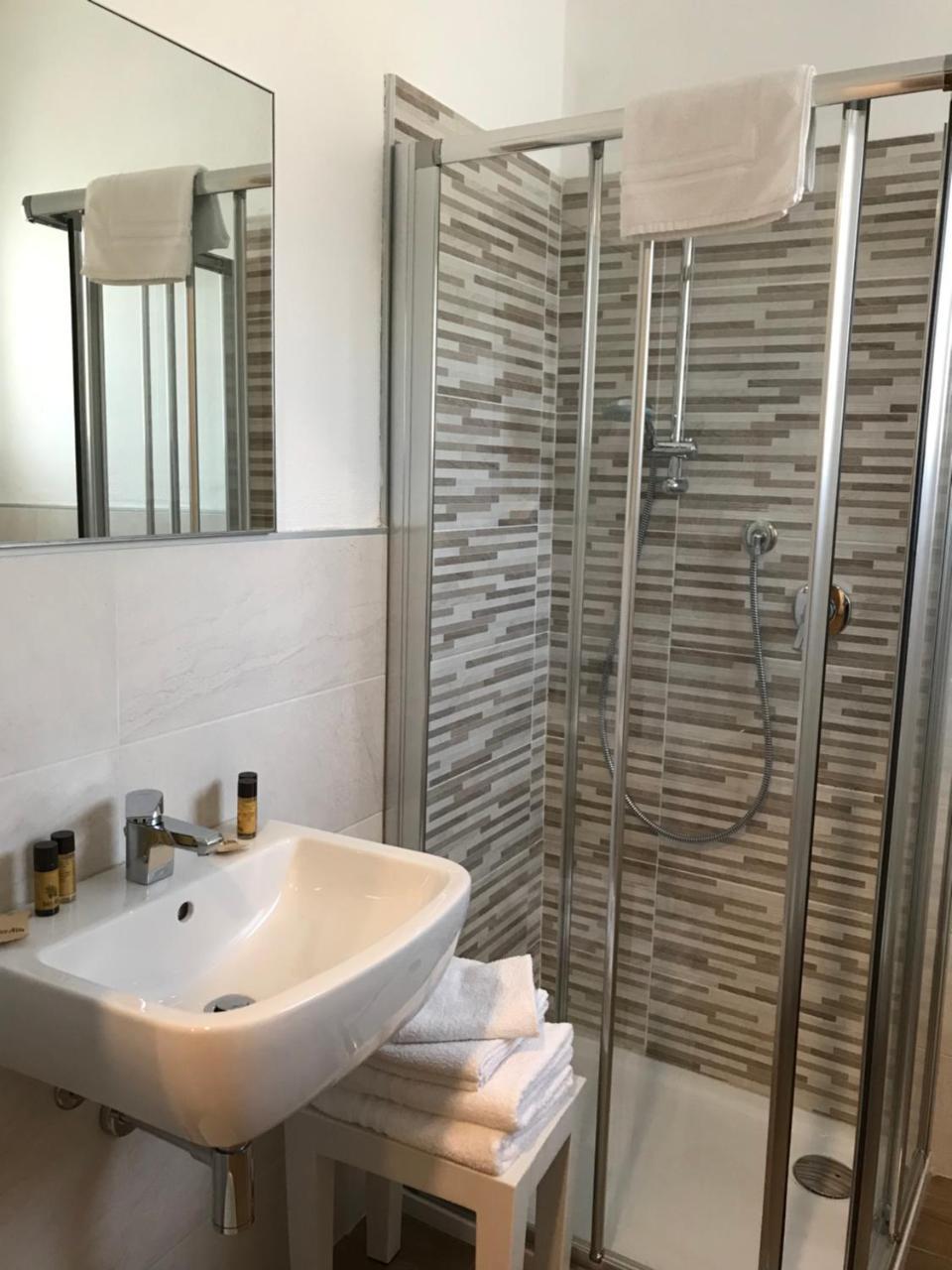 Hotel Cambogia Zibido San Giacomo Екстер'єр фото